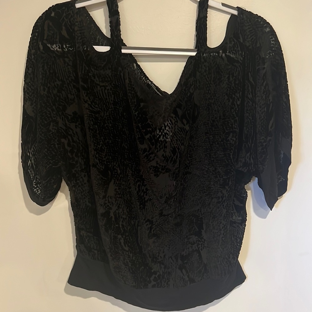 Language Cold Shoulder Trendy Black Sheer w/Velour Design Women’s Size S